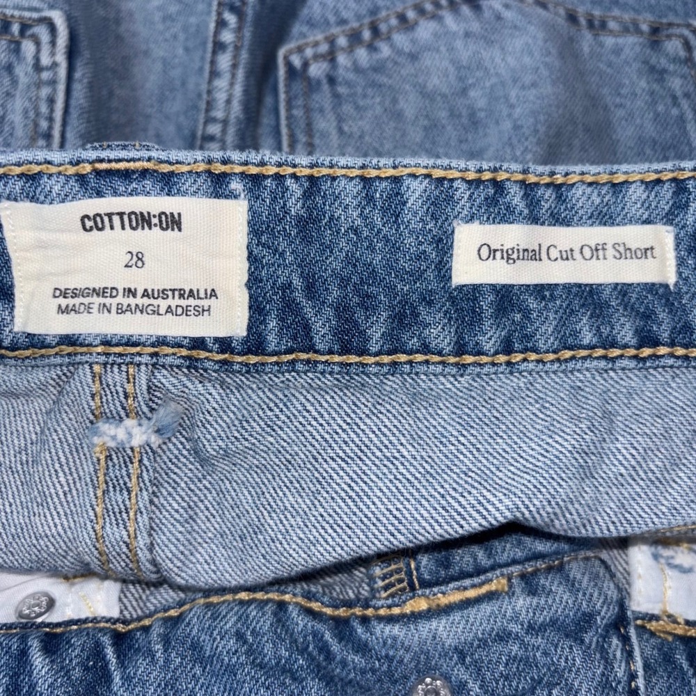 Cotton‎ On Womens Original Cut Off Denim Shorts Size 28 Distressed Blue - Picture 3 of 3